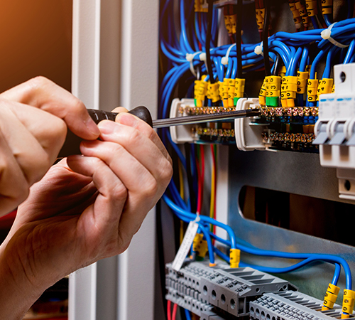 Chauff & O : installation vmc et mise en conformité électrique à Charbuy près d'Auxerre & Joigny (89)